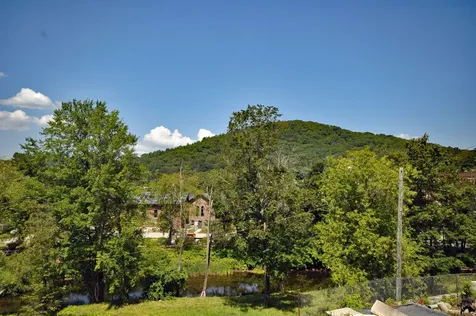 40 Beech Street Bristol NH 03222