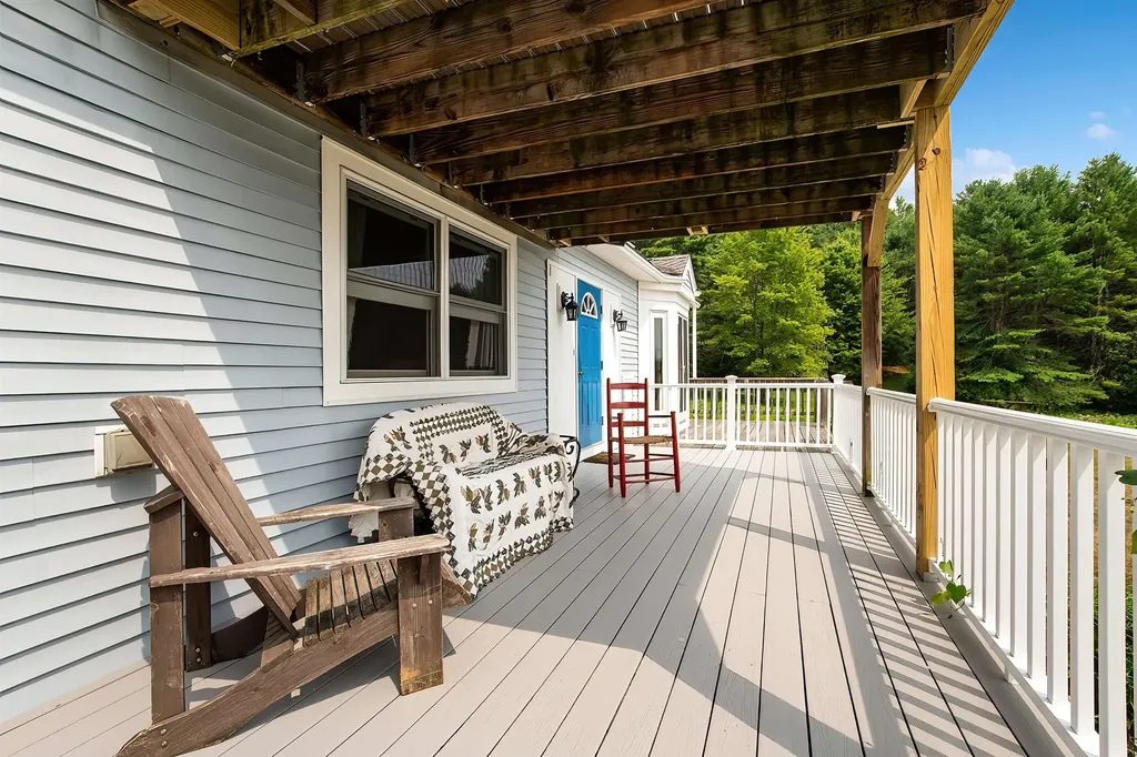 23 Fletcher Road Newport NH 03773