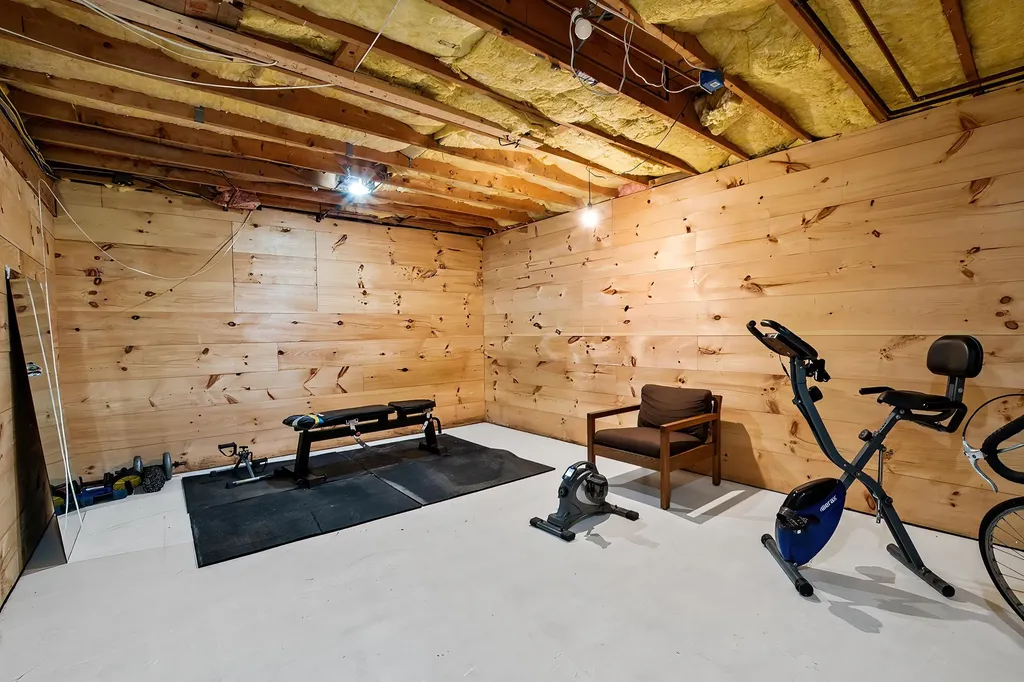 23 Fletcher Road Newport NH 03773