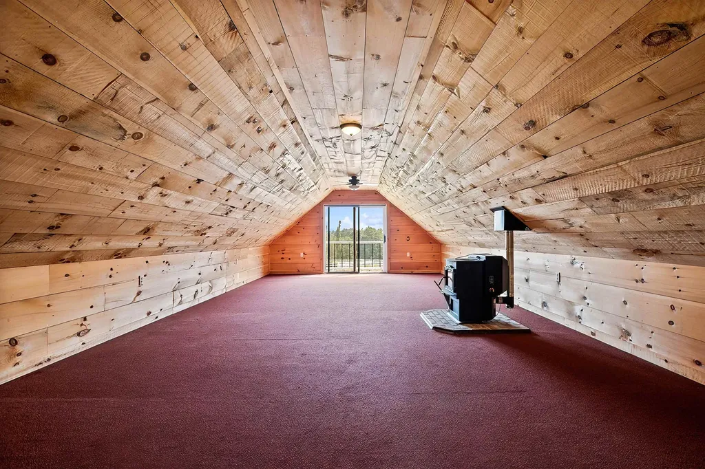 23 Fletcher Road Newport NH 03773