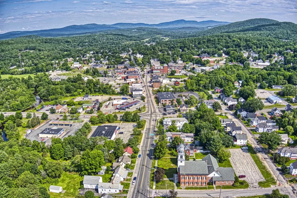 23 Fletcher Road Newport NH 03773