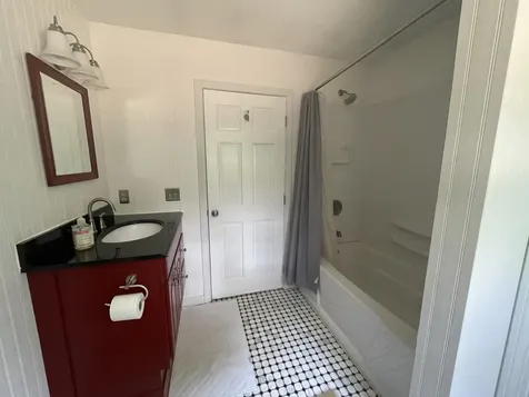 23 Fletcher Road Newport NH 03773