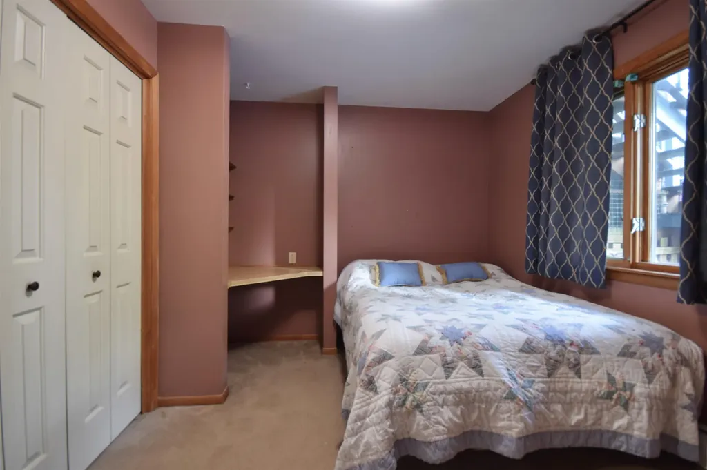 3 Bobolink Circle Essex VT 05452