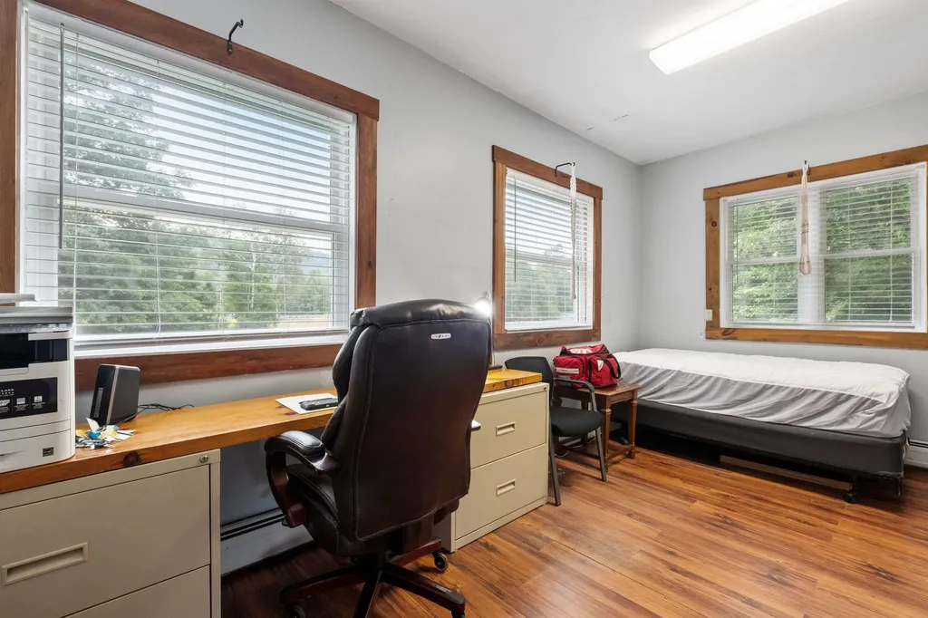 446 Nh Route 25 Warren NH 03279