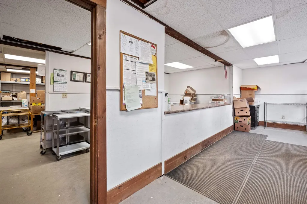 446 Nh Route 25 Warren NH 03279