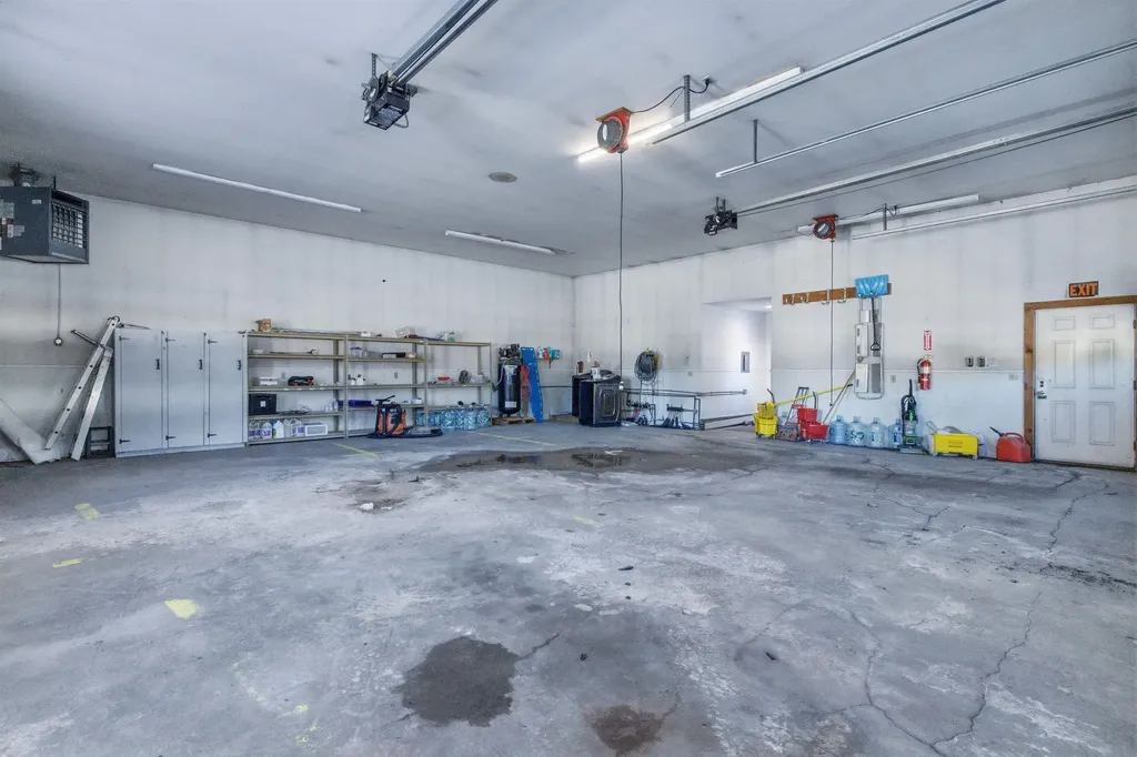 446 Nh Route 25 Warren NH 03279