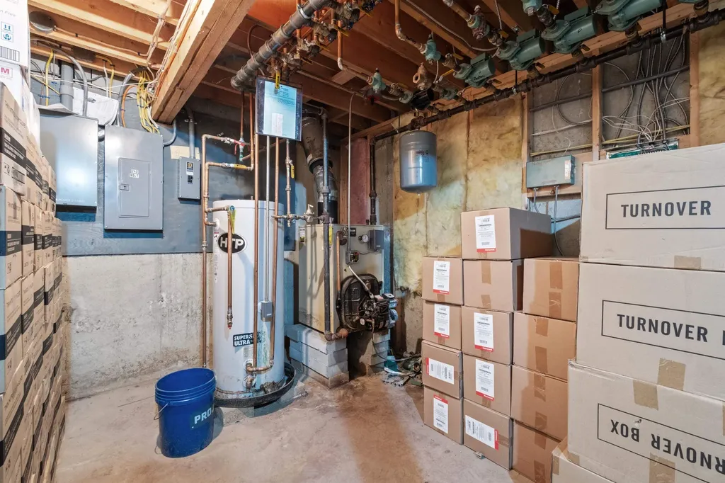 446 Nh Route 25 Warren NH 03279