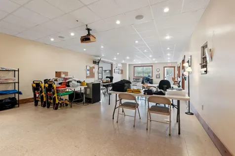 446 Nh Route 25 Warren NH 03279