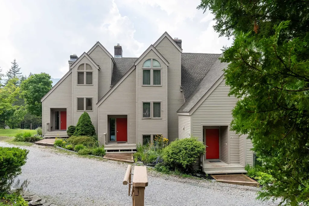 776 East Mountain Road Killington VT 05751