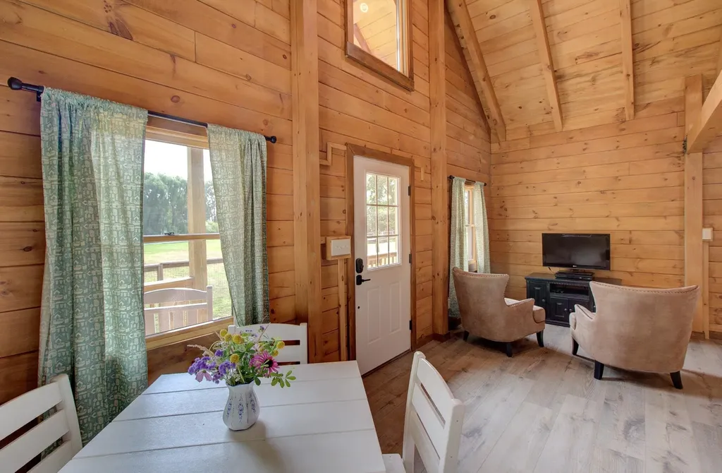 3770 Lakeview Drive North Hero VT 05474