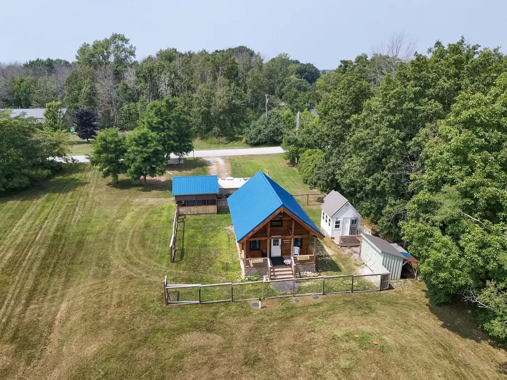 3770 Lakeview Drive North Hero VT 05474