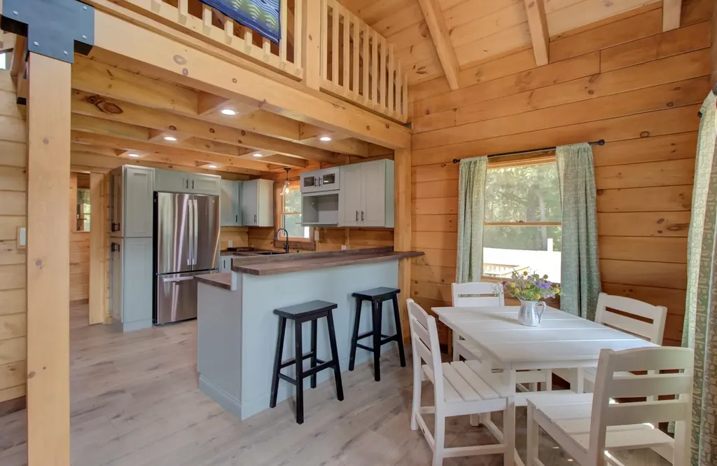 3770 Lakeview Drive North Hero VT 05474