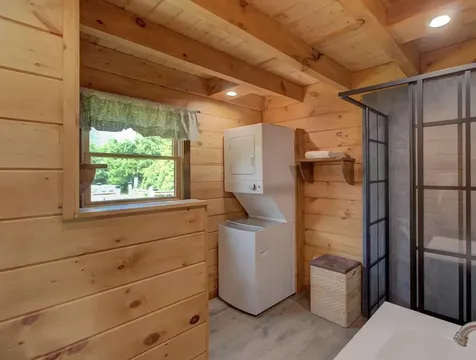 3770 Lakeview Drive North Hero VT 05474