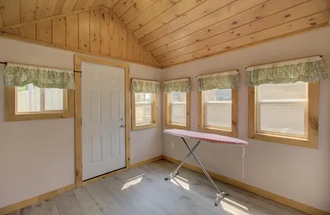 3770 Lakeview Drive North Hero VT 05474