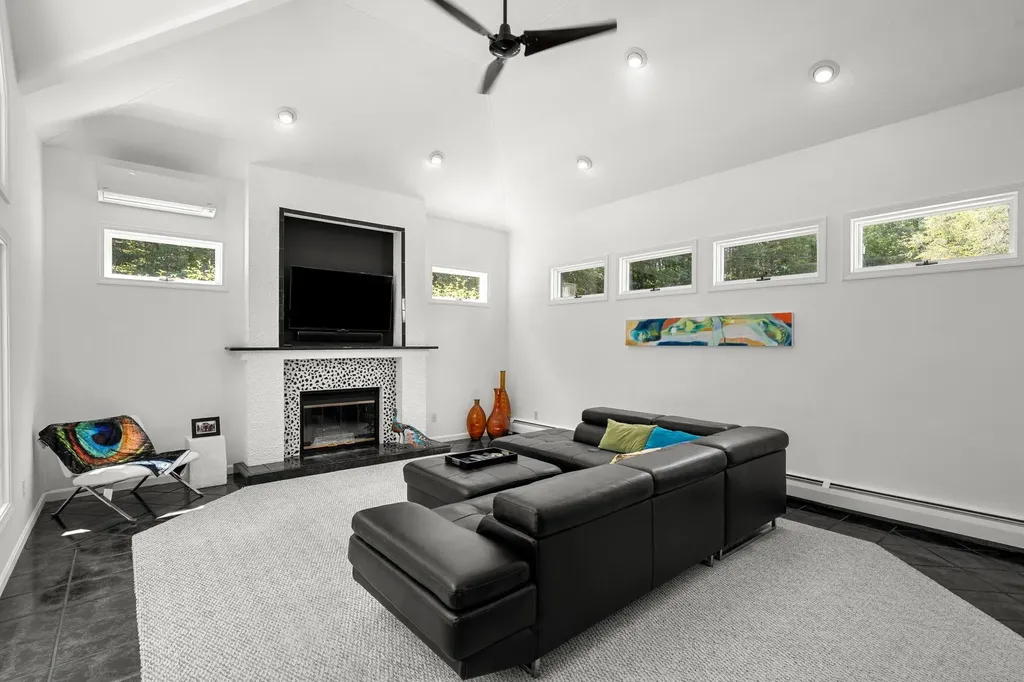 49 Parker Road Shirley MA 01464