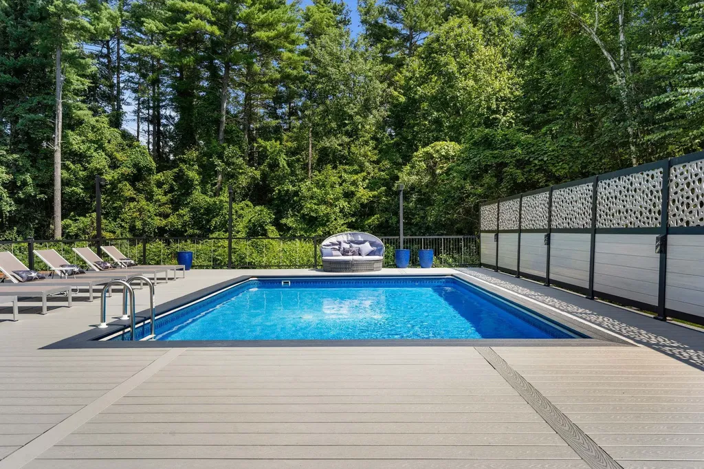 49 Parker Road Shirley MA 01464