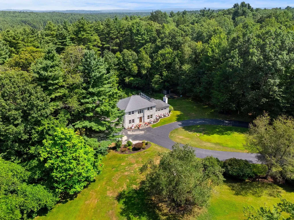 49 Parker Road Shirley MA 01464