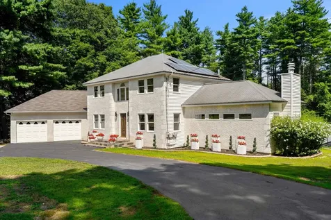 49 Parker Road Shirley MA 01464