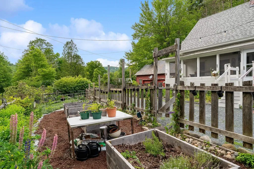 410 Upper Road Bridgewater VT 05035