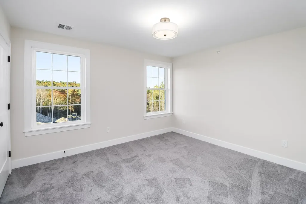 Lot 16 Pawtuckaway Ridge Nottingham NH 03290