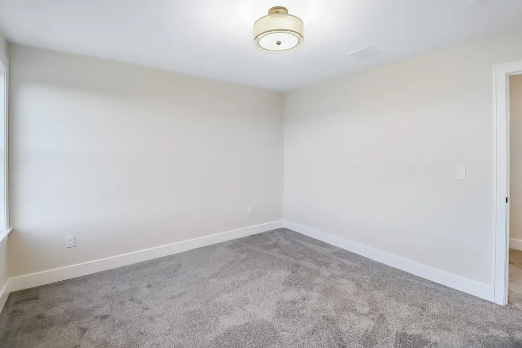 Lot 16 Pawtuckaway Ridge Nottingham NH 03290