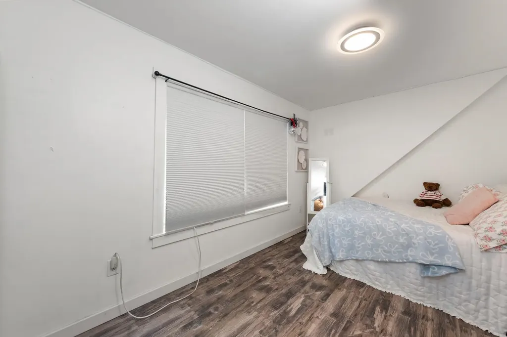 50 Lake Street Bristol NH 03222