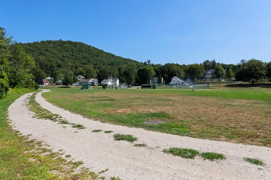 50 Lake Street Bristol NH 03222