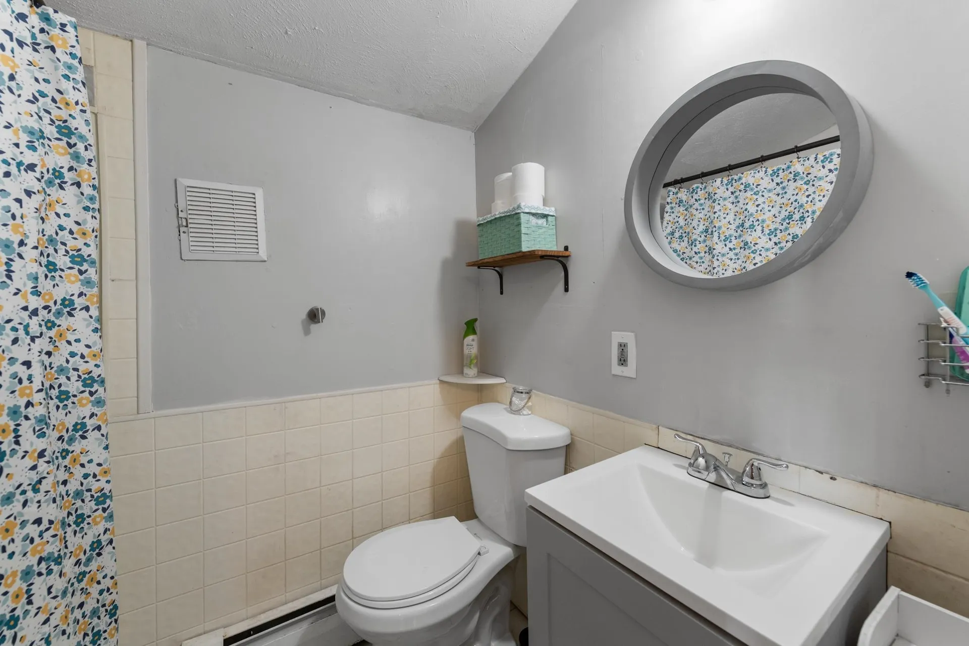 50 Lake Street Bristol NH 03222