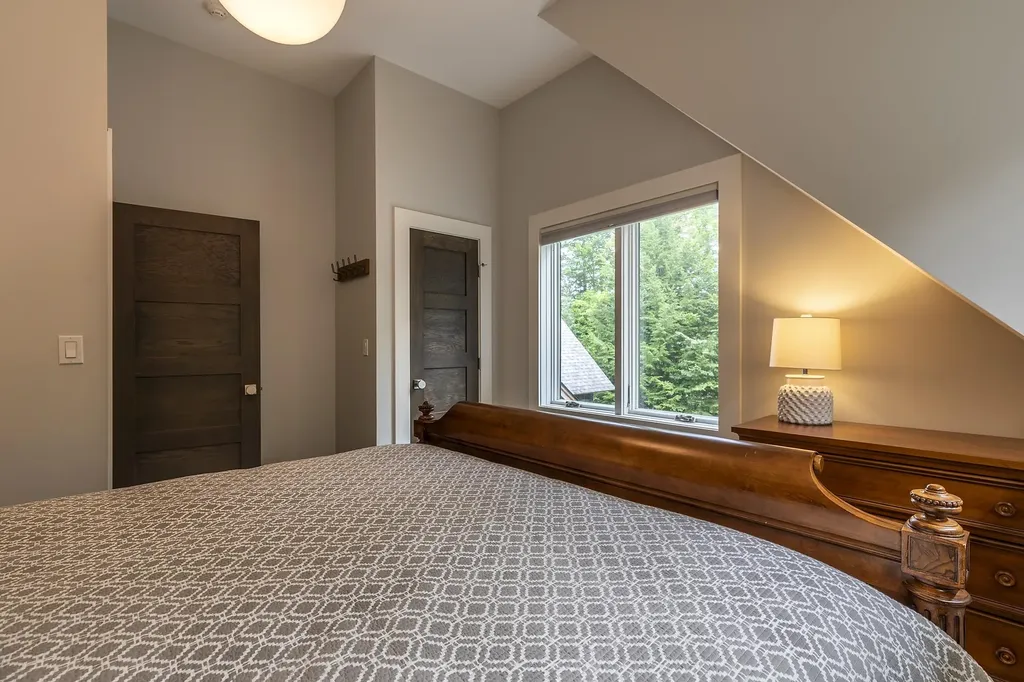 80 Spruce Lane Ludlow VT 05149