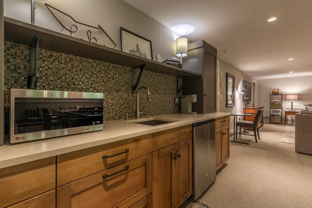 80 Spruce Lane Ludlow VT 05149