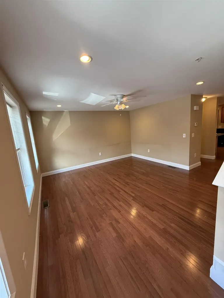 5 Sheffield Drive Dover NH 03820