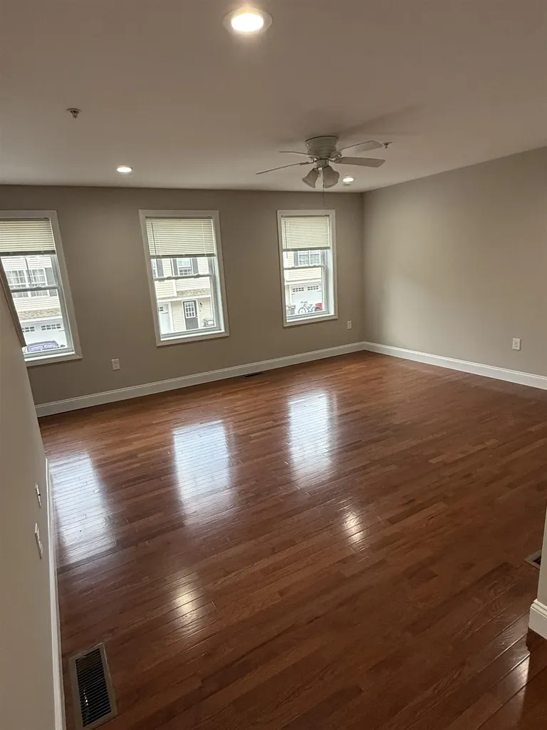 5 Sheffield Drive Dover NH 03820