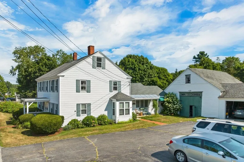 347 Pembroke Street Pembroke NH 03275