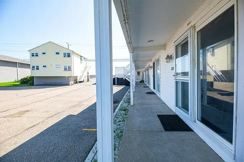 541 Ocean Boulevard Hampton NH 03842