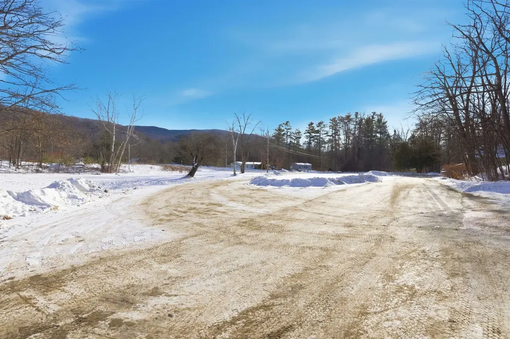 446 Nh Route 25 Warren NH 03279