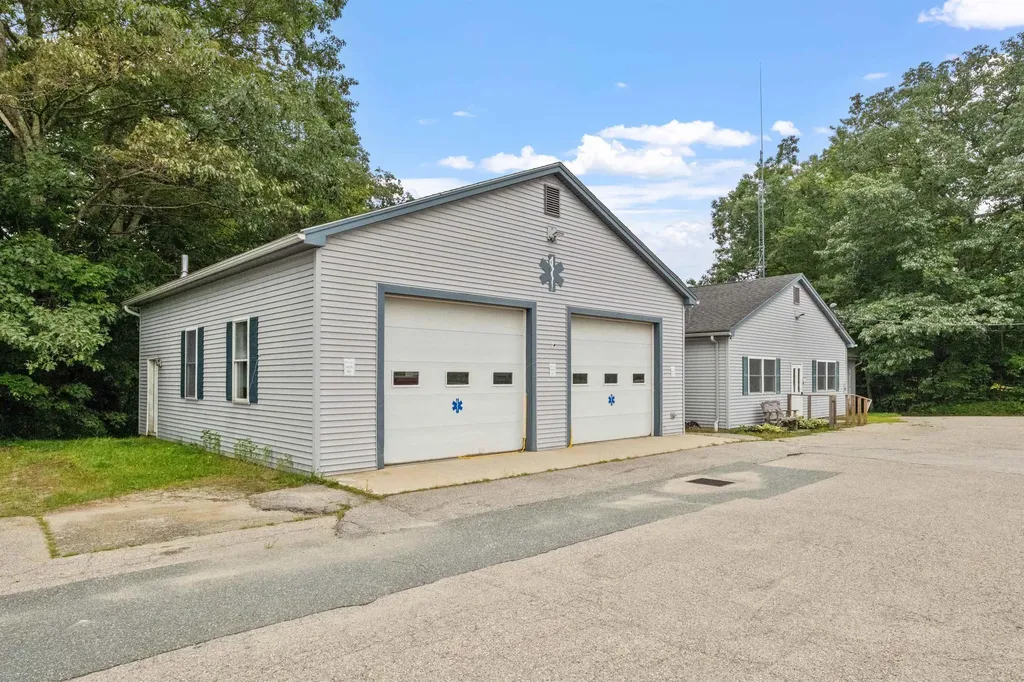 446 Nh Route 25 Warren NH 03279