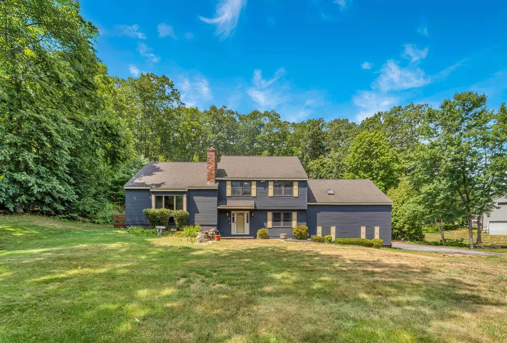 31 Oriole Road Windham NH 03087