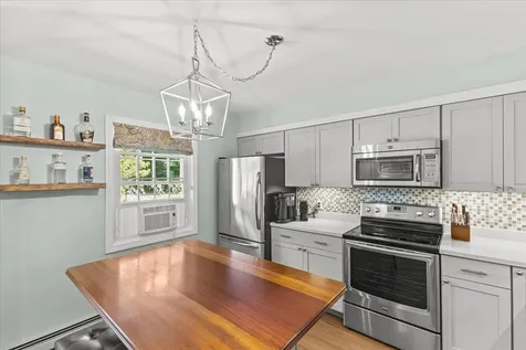 26 Wolff Drive Essex VT 05452