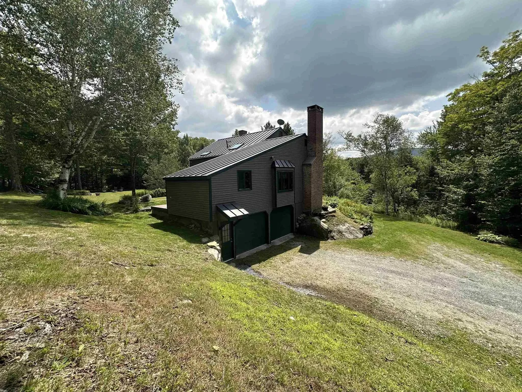 16 Nutmeg Lane Dover VT 05356