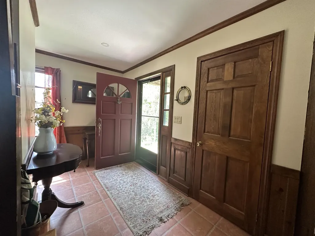 16 Nutmeg Lane Dover VT 05356
