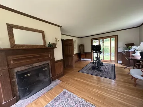 16 Nutmeg Lane Dover VT 05356