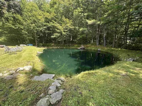 16 Nutmeg Lane Dover VT 05356