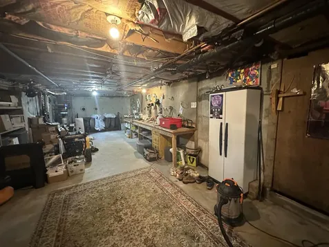 16 Nutmeg Lane Dover VT 05356