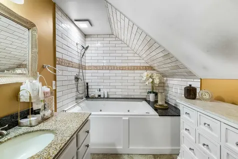 64 East Mountain Road Newport NH 03773