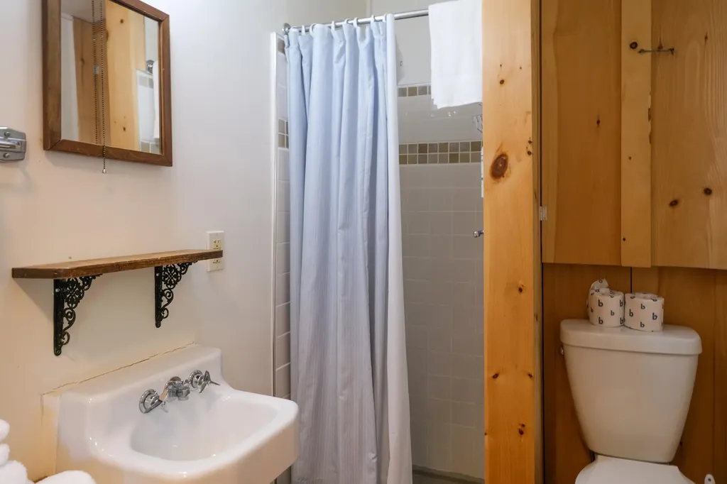 5666 Route 100n Plymouth VT 05056