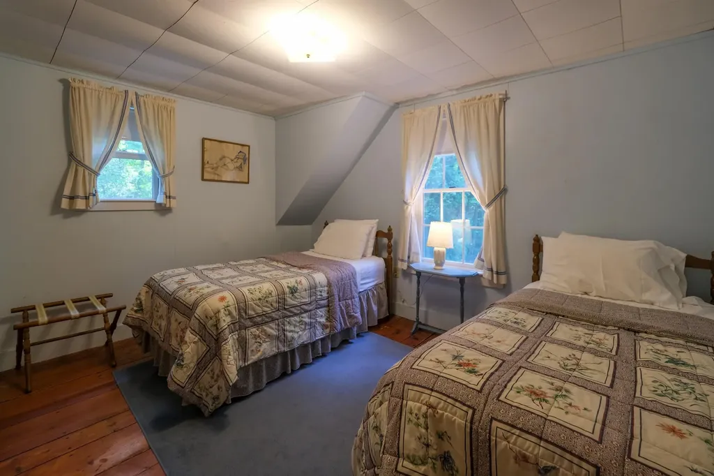 5666 Route 100n Plymouth VT 05056