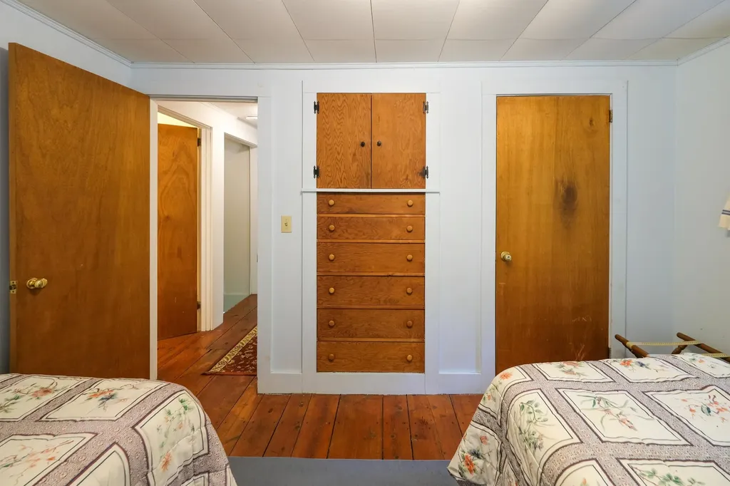 5666 Route 100n Plymouth VT 05056