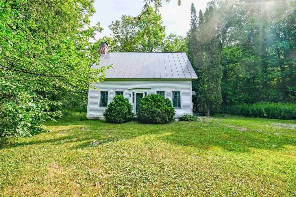 5666 Route 100n Plymouth VT 05056