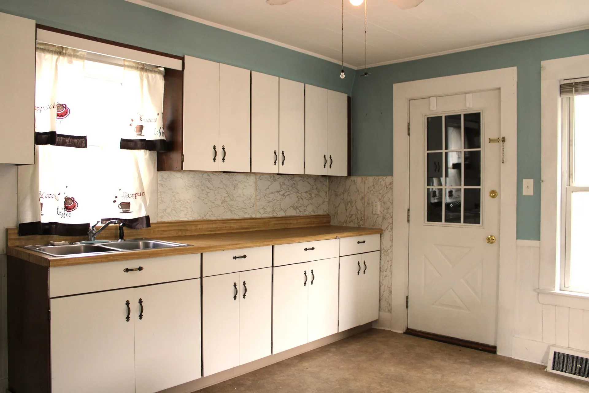 606 Rockingham Street Berlin NH 03570