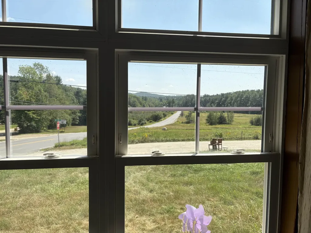 8 Skyline Road Unity NH 03773